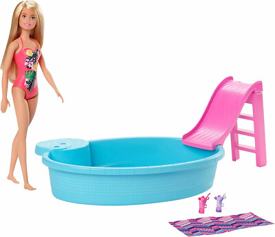 Barbie Piscina Playset con Bambola Per Bambini da 3+ Anni Mattel