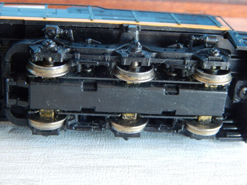 Athearn 95129 HO Rio Grande SD40T-2 Diesel Locomotive #5342 DCC Ready - Picture 11 of 13