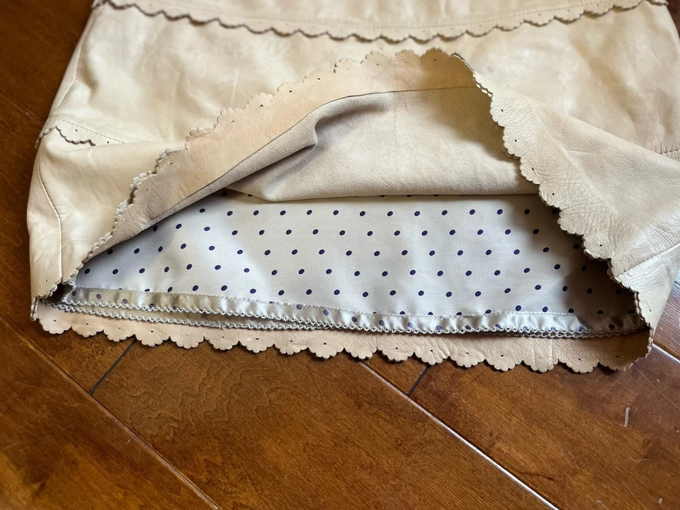 Minifalda festoneada ANTHROPOLOGIE LEIFSDOTTIR de cuero tostado castaño cremoso talla 6 Foto 2 de 4