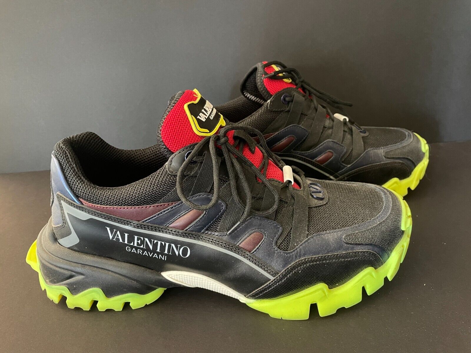 VALENTINO Mens CLIMBERS SNEAKERS LEATHER Black Red Yellow LOGO Shoes IT 42  US 9
