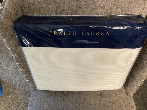 Copriletto Ralph Lauren Cortona Completo Queen Colore Crema 90" x 90" 400€ NUOVO - Foto 4 di 8