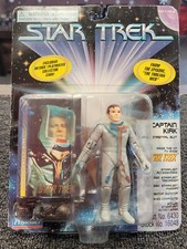 Playmates Star Trek Captain Kiak in Environmental Suit (New Sealed Box Damage)
