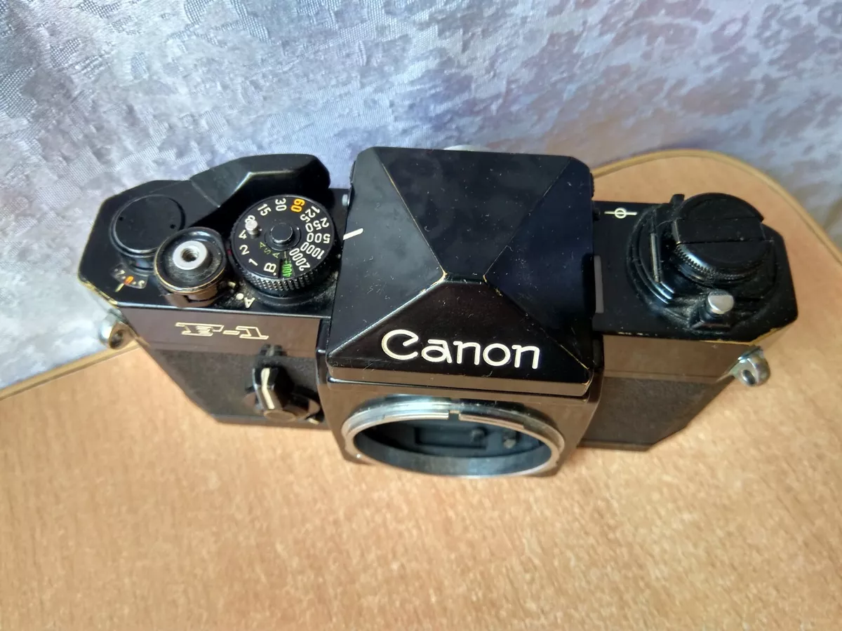 Old shop canon cameras