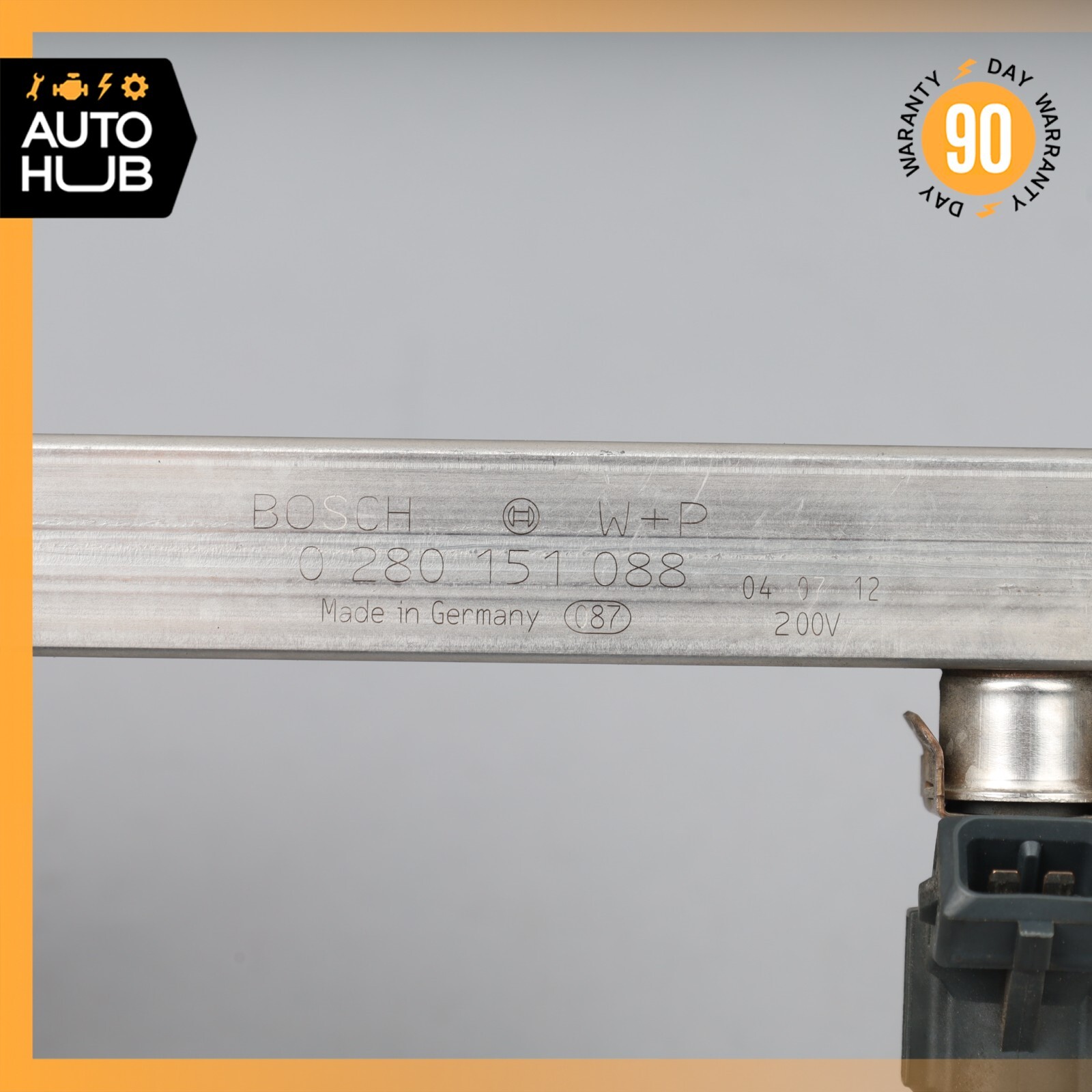 Maserati Quattroporte Fuel Injection Rail Line w/ Injectors Left Driver Side OEM