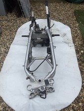 Suzuki SV650S 2000 Main Frame with V5