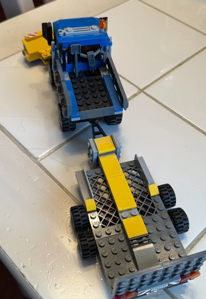 LEGO CITY: Sweeper & Excavator (60152) RETIRED-Used, but NICE! - Image 4 of 4