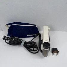 Vintage Sanyo Travel Butler Portable Iron Spray Steam Feature Dual Voltage A201N