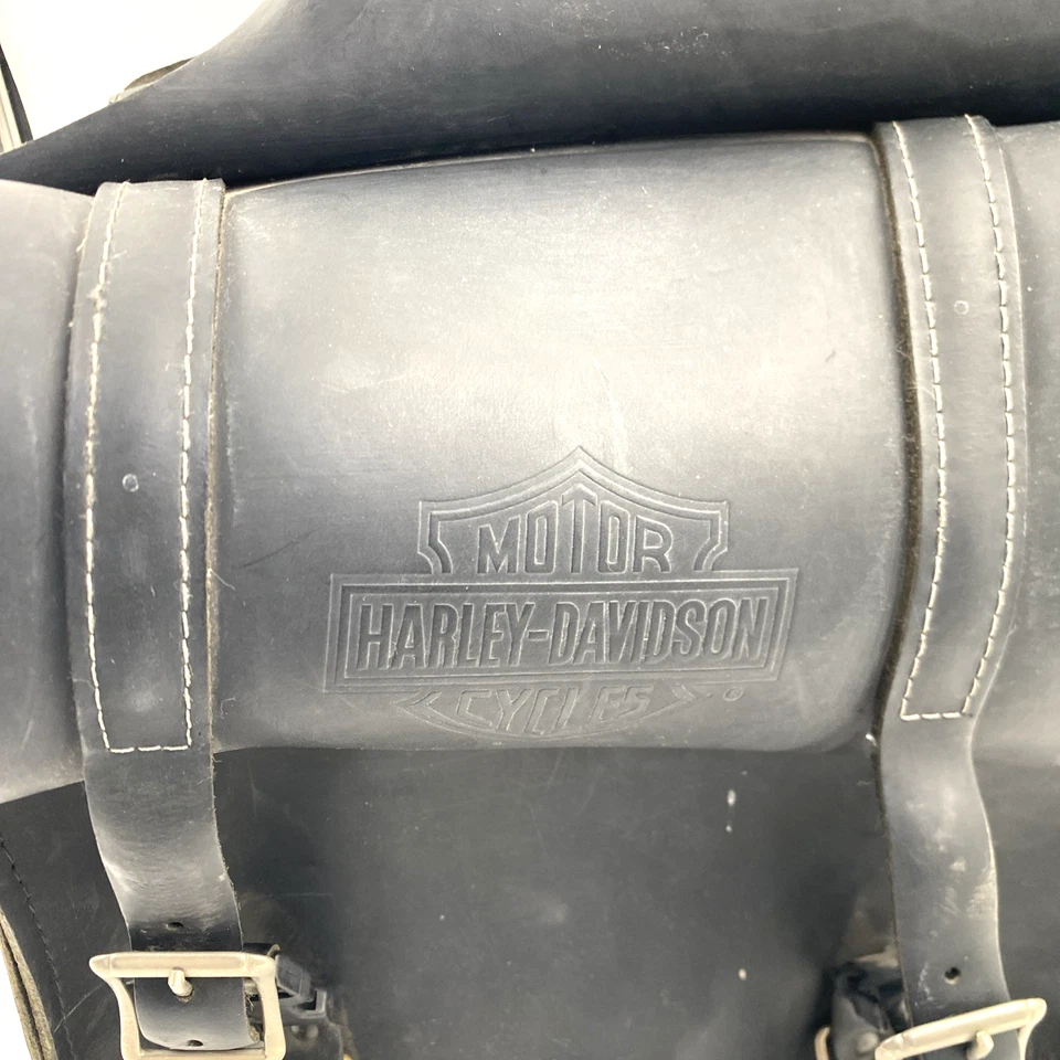 oem Harley 91008-82C Leather Throw Over Saddlebags 82-22 Sportster Dyna Softail - Image 2 of 4