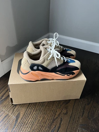 Größe 6,5 - Adidas Yeezy Boost 700 Enflame Bernstein - GW0297