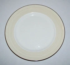 STEELITE INTERNATIONAL ~ 10-5/8" DINNER PLATE (White -Tan w/Brown Rim) ~ England