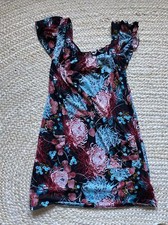 womens velvet touch sz.m muumuu Floral dress Made In USA New