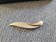 Sarah Coventry Signed Vintage Gold Tone Hair Barrette Pin Hair Accessories