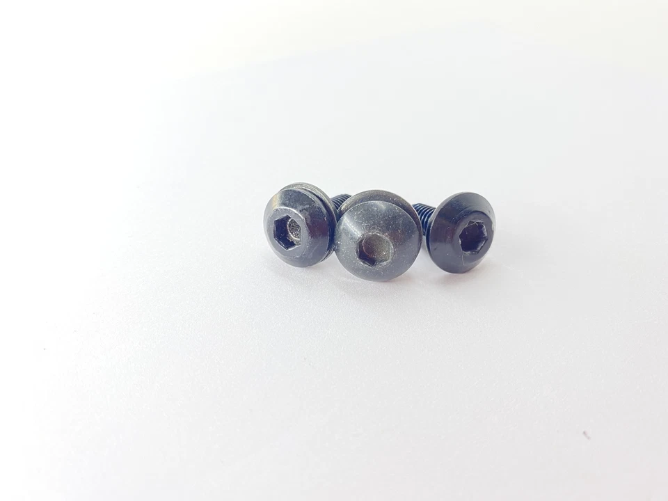 Kawasaki Ninja ZX10RR ZX1000 2017 rueda trasera neumáticos guardabarros pernos 92154-1694 Foto 2 de 3