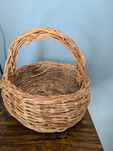 Primitive Twisted Root Vine Woven Basket Handmade Rustic Farmhouse Antique Vtg