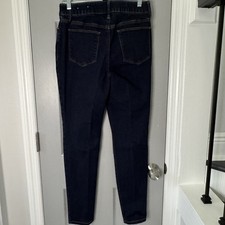 Chico  s Women  s Fabulously Slimming Tapered Mid Rise Dark Wash Jeans Size O.5