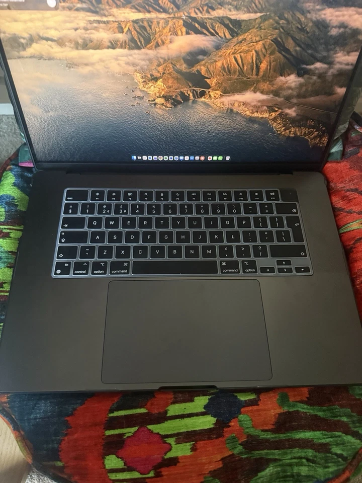 Apple MacBook Pro 16.2in M5 Pro 24GB RAM 1TB SSD Black MGEA4B/A, photo 2 of 5