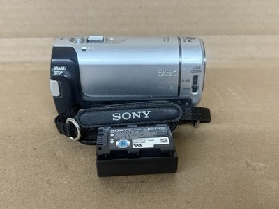 Sony DCR-SX40 Handycam Camcorder (Silver)