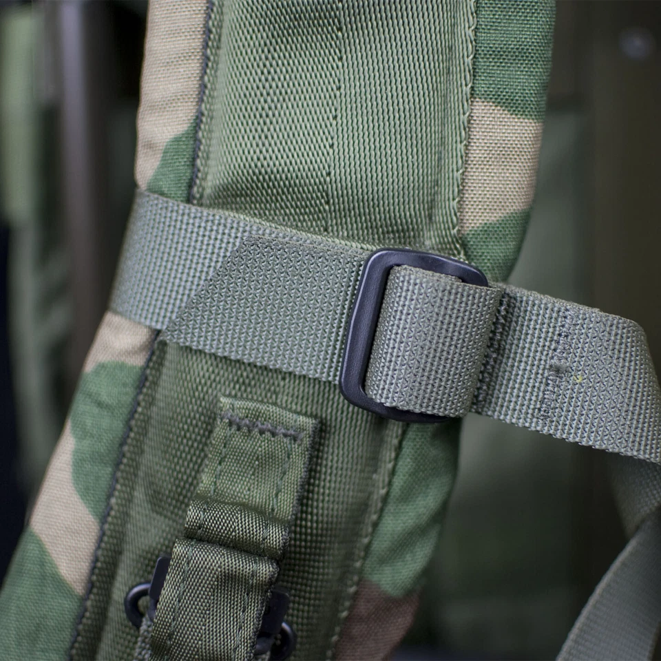 Paquete de correa de esternón mejorada ALICE - para correas de hombro Ruck medianas o grandes Foto 3 de 3