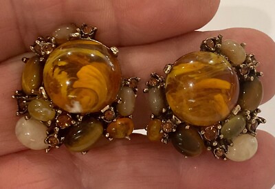 CINER SIGNED PRE OWNED GOLD MULTI STONE  CLIP EARRINGS APPROXIMATELY  1 