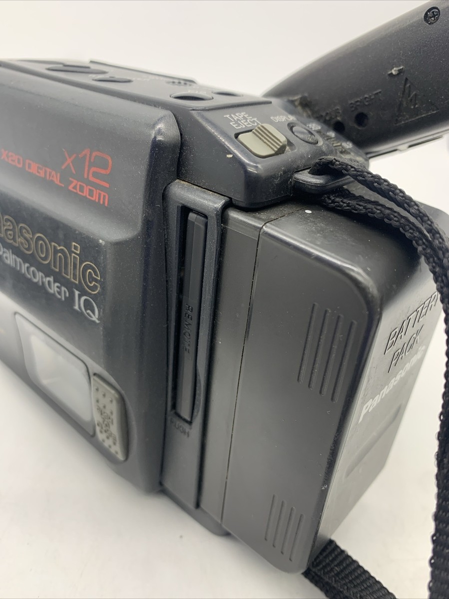 Panasonic Palmcorder IQ PV-IQ504 W/ Battery Charger & Remote