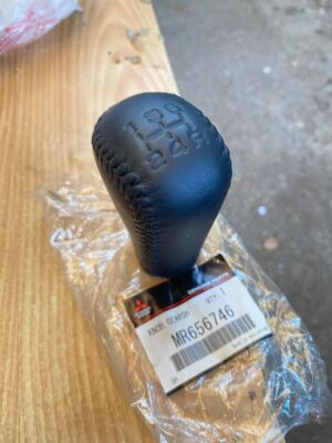 MITSUBISHI GENUINE Magna Galant Legnum 5sp (Manual) Leather Gear
