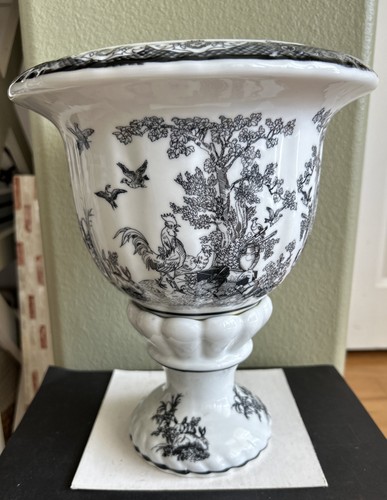 Aux Au Provence, Chinoiserie, Black & White Pedestal Planter Vase French
