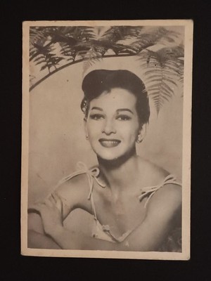 Actors and Movies Edi. figurine Unknown 1950s # 34 Les Girls
