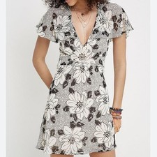 Urban Outfitters Stargazer Floral Mini Dress