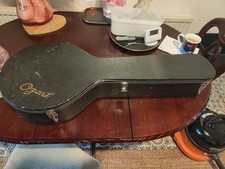 Ozark 6-String Banjo with Hard Case