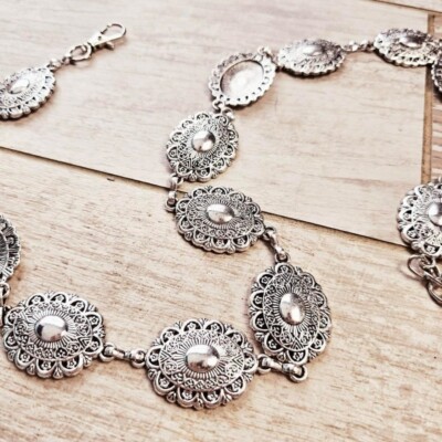 Boho Silvertone Lacey Oval Metal Chain Belt