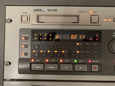 Tascam DA-88 DA-38 Digital Audio Tape Recorder with all connecting cables.