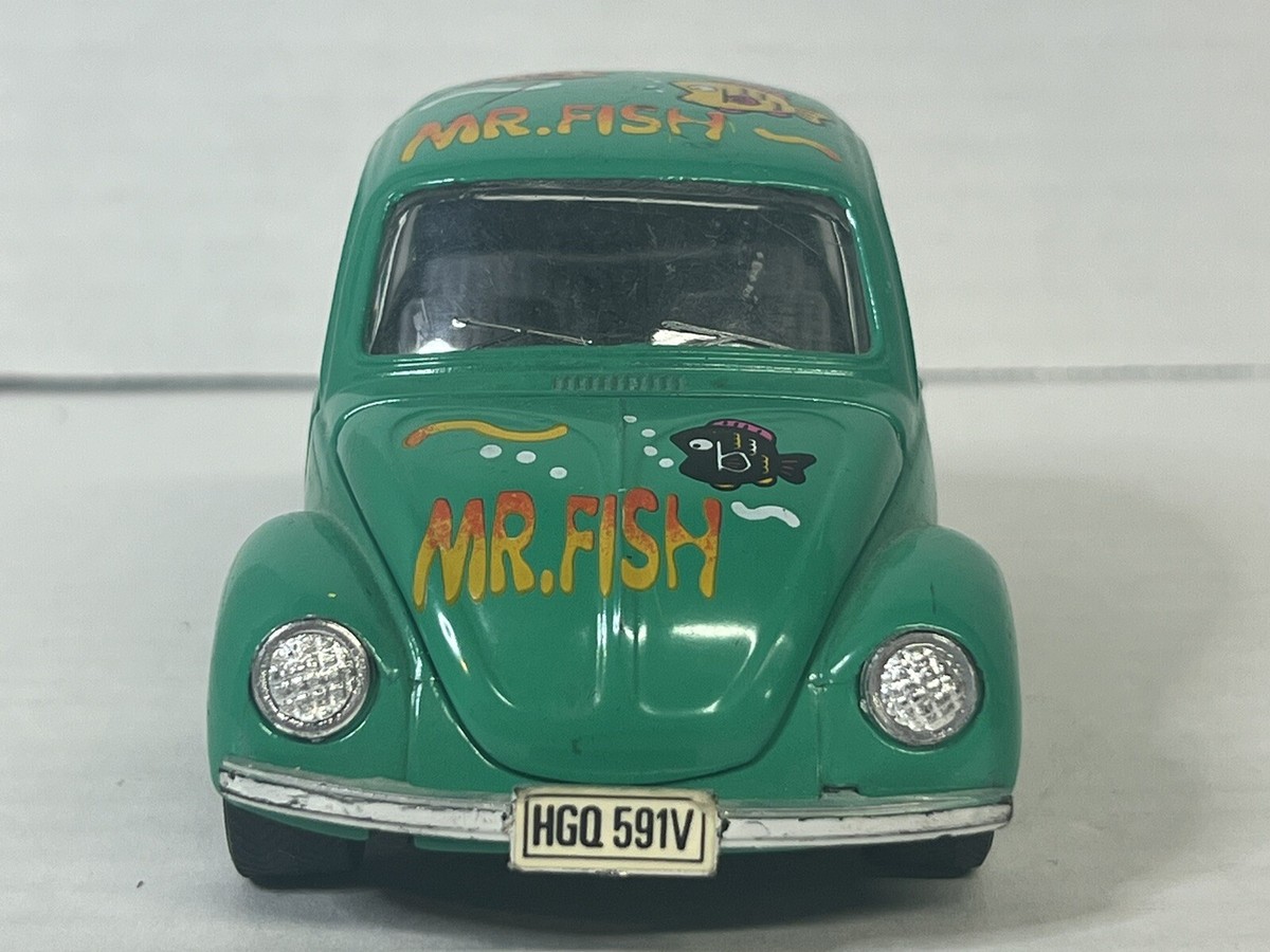 Mr. Fish Volkswagen New Beetle Bug SS5702 Green Teal Diecast Model