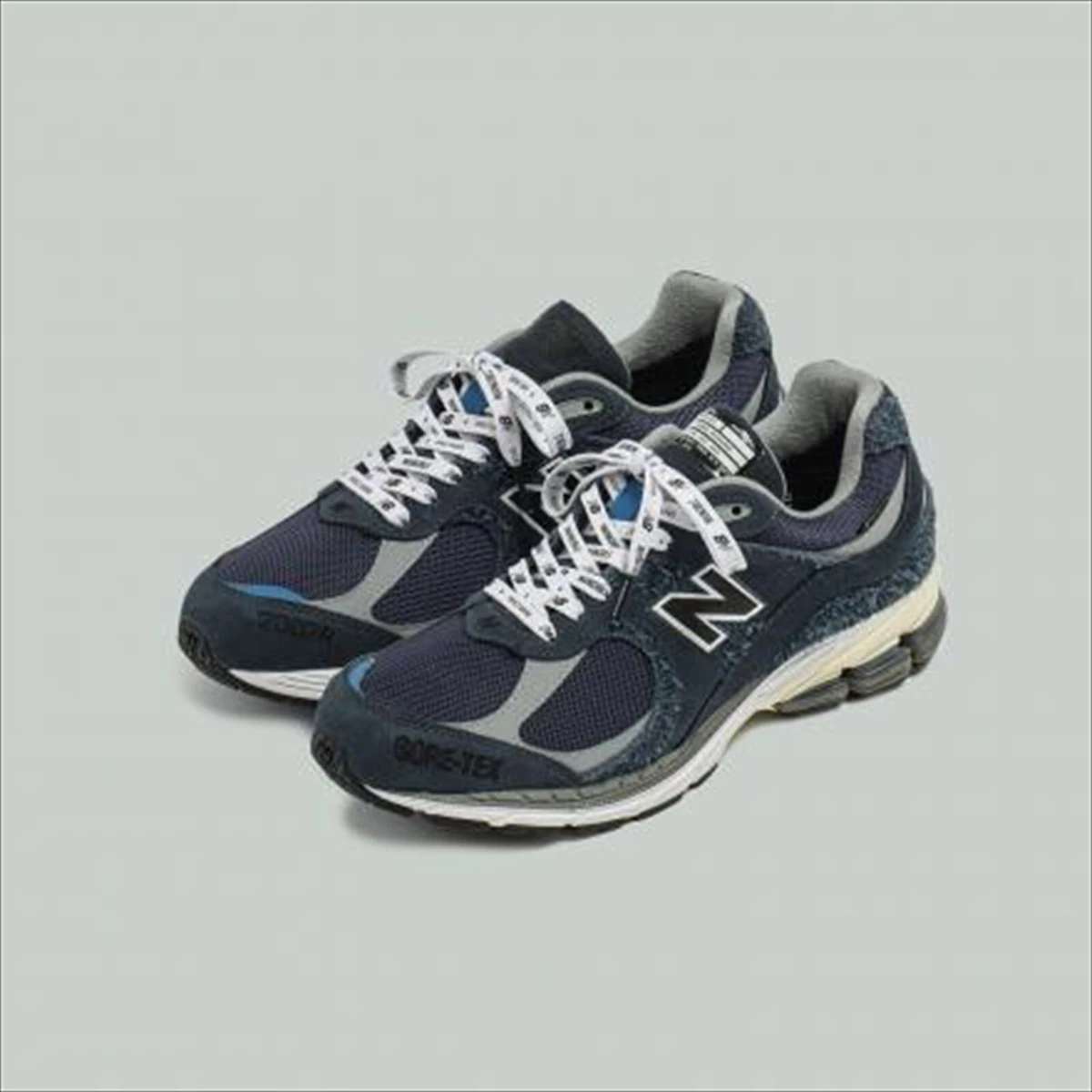 N.Hoolywood INVINCIBLE New Balance GORE-TEX 2002R Navy M2002RXH US
