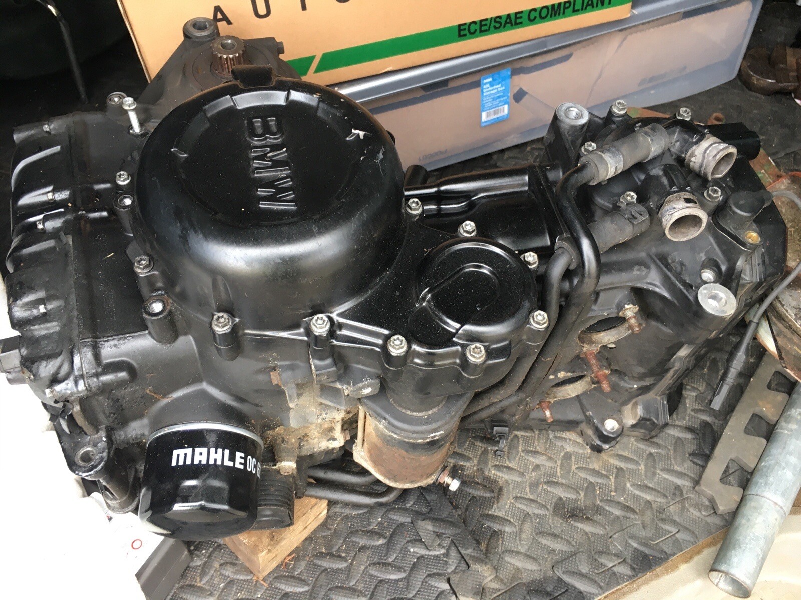 2010 BMW F 650 GS Engine Cylinder Head Price Also Breaking Clutch ...