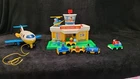Vintage Fisher Price Little People 933 Jetport Airport 21 Pc Set Play Family