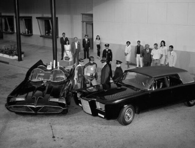 Bruce Lee Adam West Batman Batmobile Black Beauty Classic Picture Photo 6''x8''
