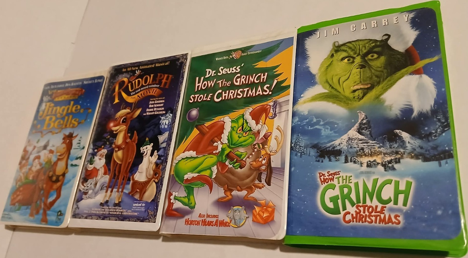 Dr. Seuss’ How the Grinch Stole Christmas Plus 3 More!! (2000) VHS Clamshell