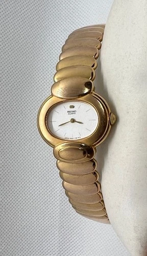 🍯🍯Gorgeous Unique Fancy Vintage GP Oval SEIKO Women’s Watch 90s🍯🍯