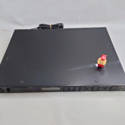 YAMAHA SPX900 Professional Multi-Effects Sound Processor working free shipping