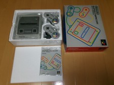 Nintendo Super Famicom in good condition