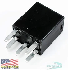 Song Chuan 301-1C-C-R1-U02 24VDC Relay, 5 Pin 35A 24VDC SPDT (1 Form C)