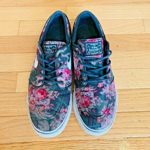 janoski black floral