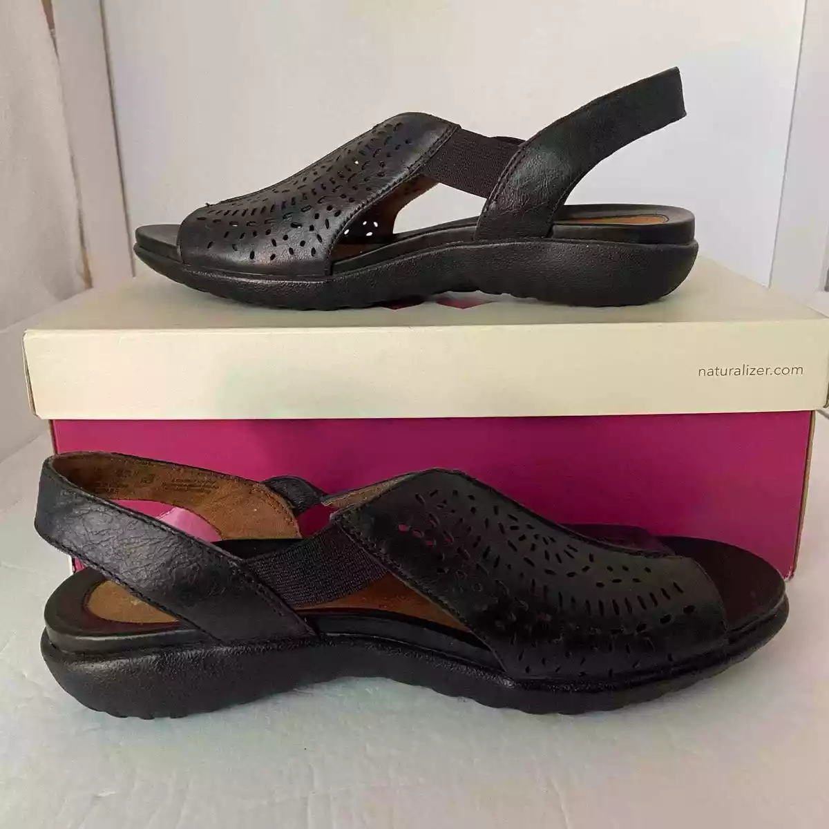 Discontinued naturalizer shoes 2025
