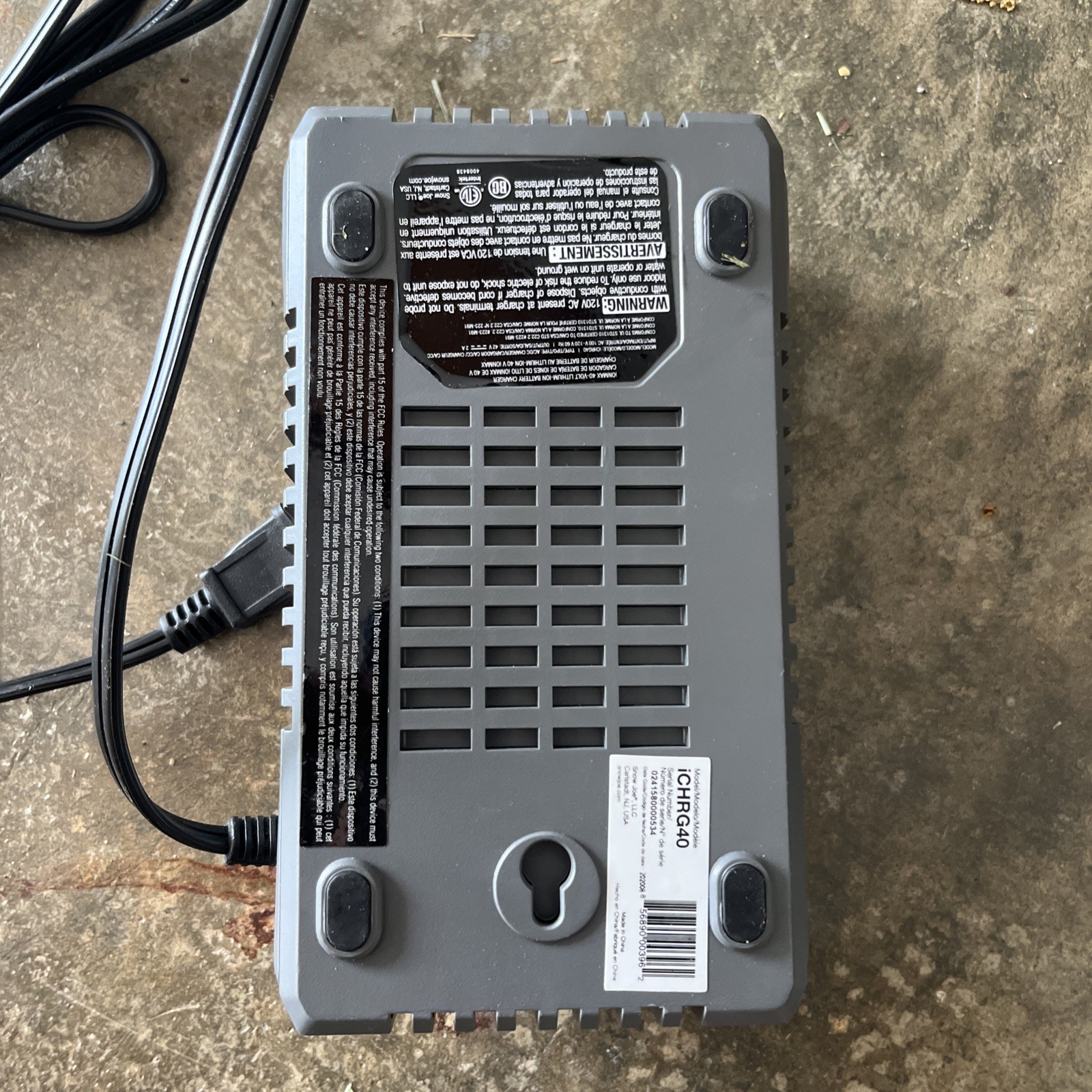 Snow Joe 40 Volt iCHRG40  EcoSharp Lithium-Ion Battery Charger