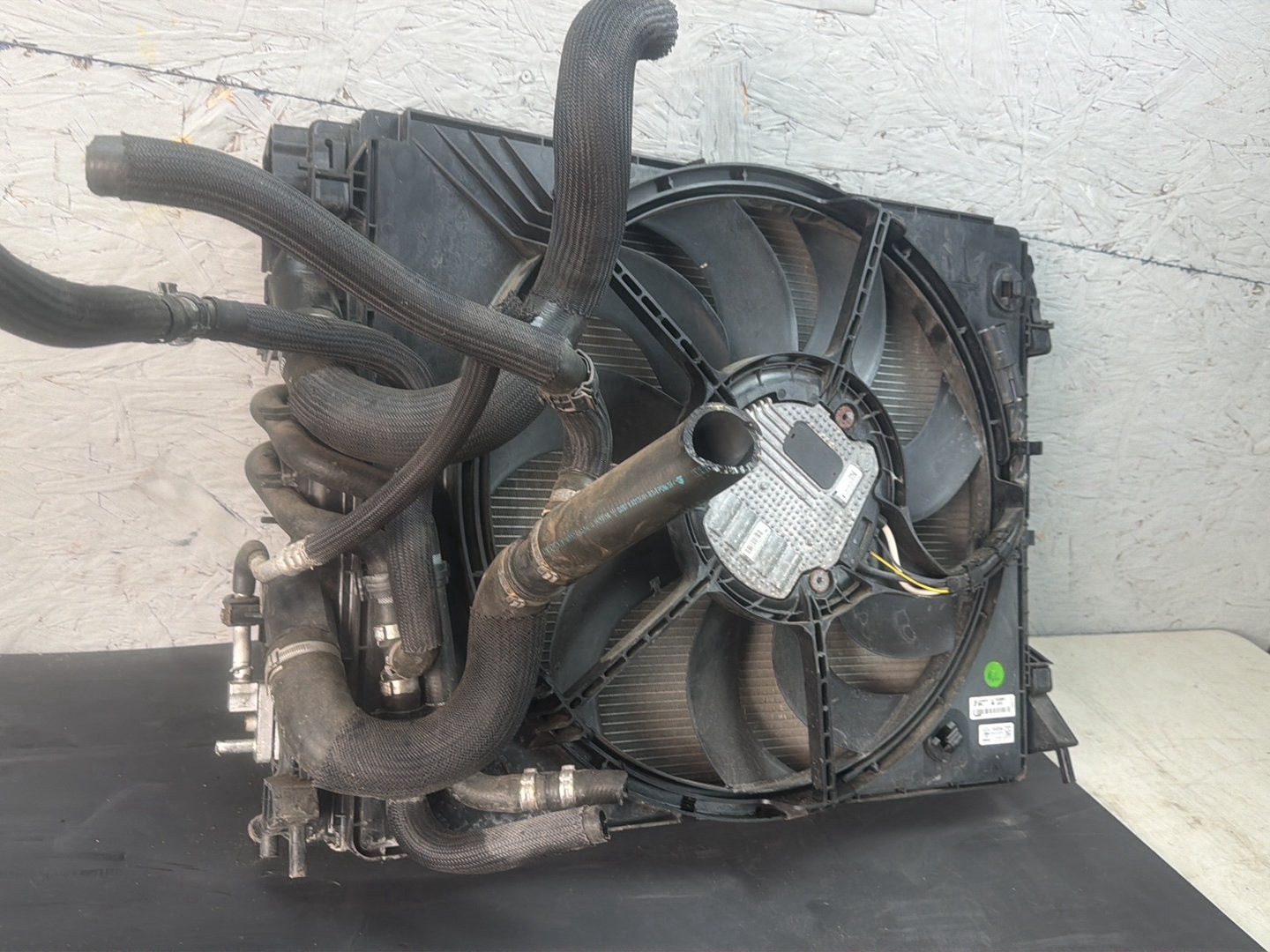 Maserati Ghibli 2014-2020 Fan shroud