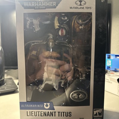 McFarlane Warhammer 40000 Lieutenant Titus Space Marine PLATINUM Edition Chase