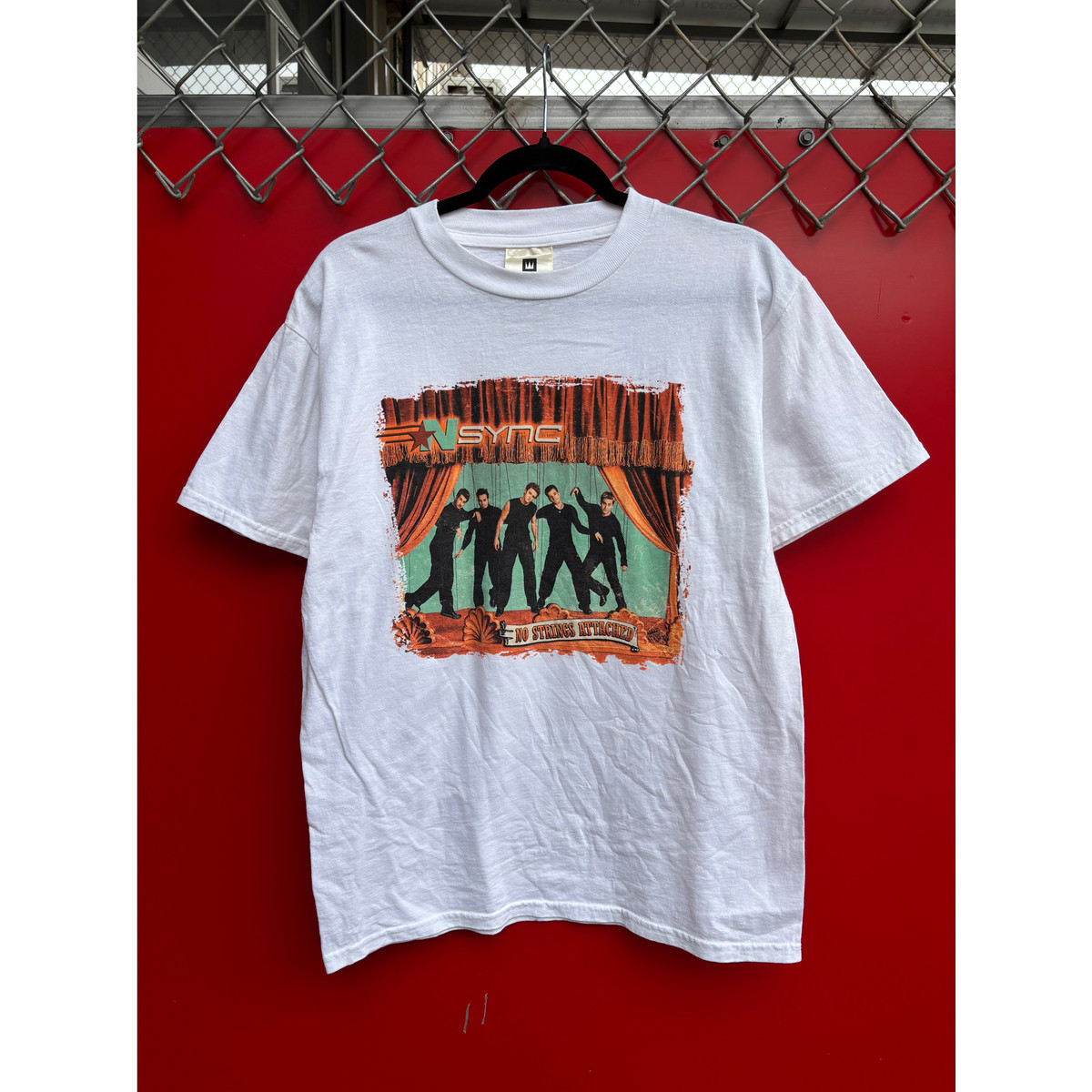 *NSYNC ‘No Strings Attached’ Tour Tee