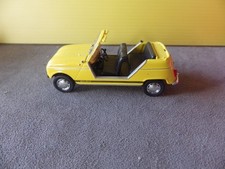 EPAVE   RENAULT 4 L  PLAGE   1 / 43