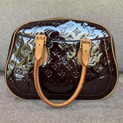 Auth LOUIS VUITTON LV GHW Vernis Summit Drive Monogram Amarante 100%authentic