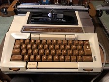 Vintage Smith Corona  2200 Electric Typewriter. thumbnail